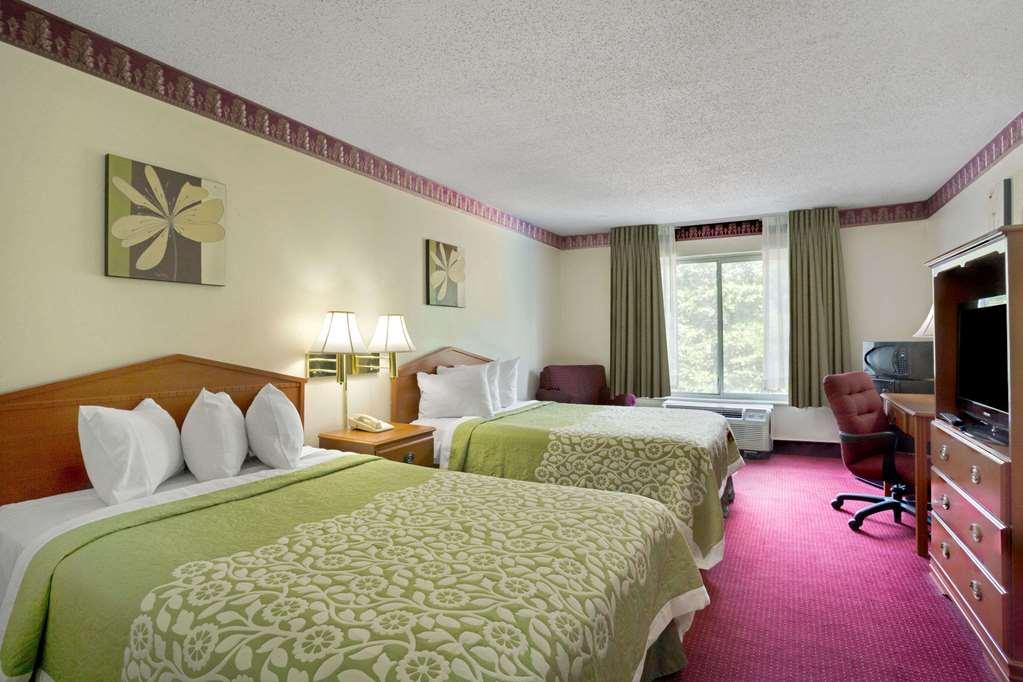 Baymont By Wyndham College Park Atlanta Airport South 3*