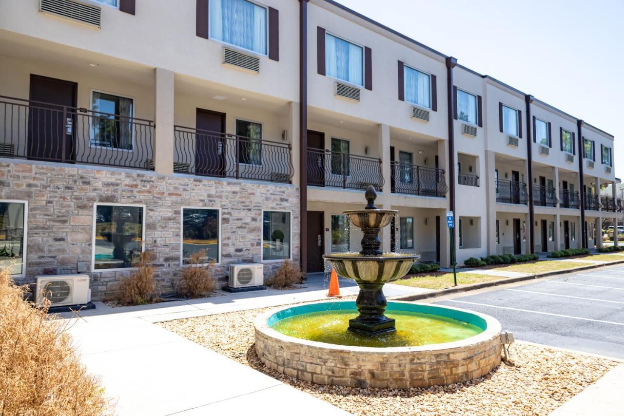 Baymont By Wyndham College Park Atlanta Airport South 3* College Park