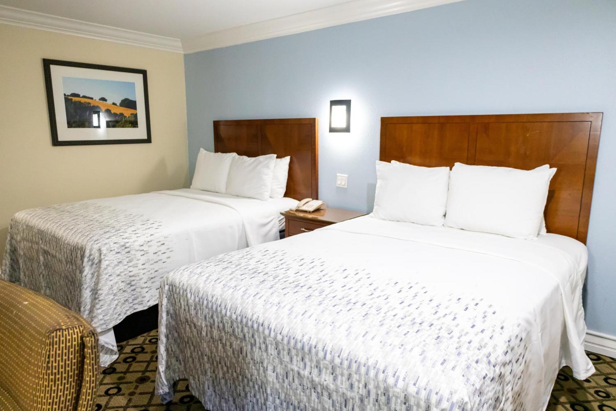 Baymont By Wyndham College Park Atlanta Airport South