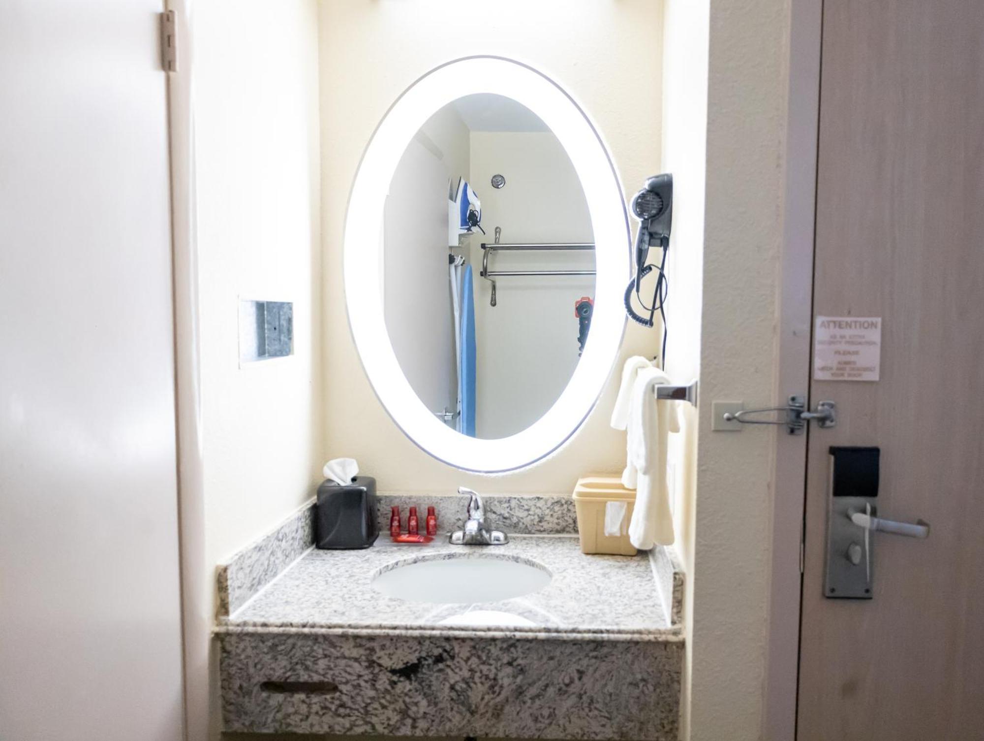 Baymont By Wyndham College Park Atlanta Airport South 3* College Park