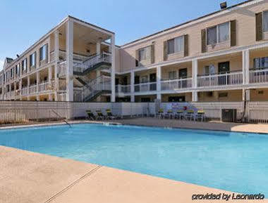 Baymont By Wyndham College Park Atlanta Airport South Hotel College Park